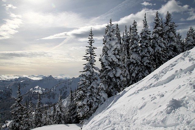 Crystal Mountain Ski Resort<br>Washington State<p>Camera: Canon EOS Rebel T1i<br>Tamron 17-50mm lens