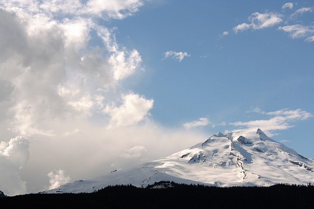 Mt. Baker<br>from Baker Lake trail<br>Washington State<p>Camera: Canon EOS Rebel XT<br>Tamron 28-300 mm VC lens